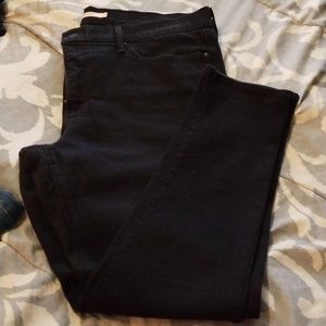 Levi's 311 Shpaing Skinny